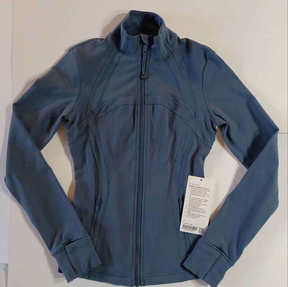 Lululemon Define Jacket Luon IRON BLUE  Size 4 NWT